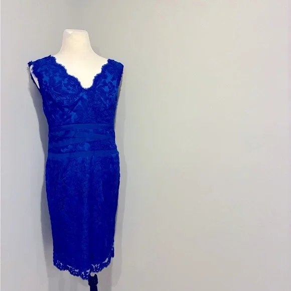 Tadashi Shoji Blue Sheath Dress with Sweetheart Neckline - Picture 6 of 6